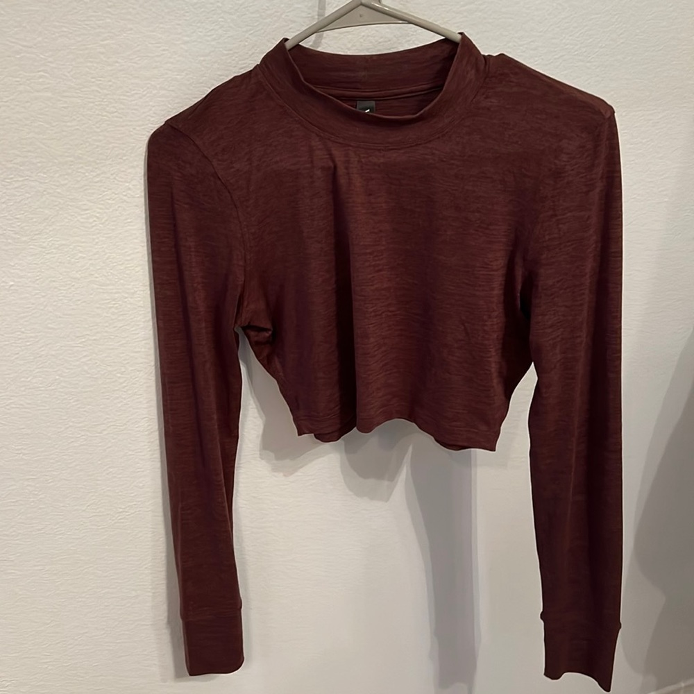 Vuori Crop Long Sleeve